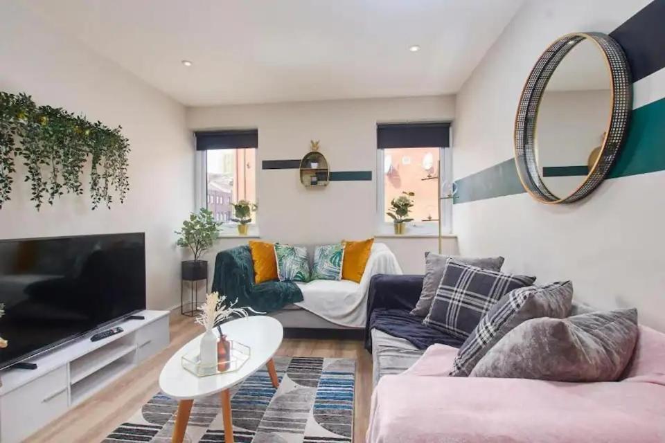 Beautiful 1 Bedroom Flat In Leeds - Sleeps 4 المظهر الخارجي الصورة
