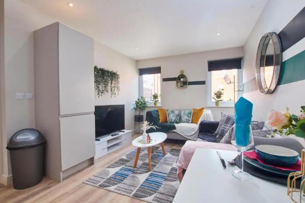 Beautiful 1 Bedroom Flat In Leeds - Sleeps 4 المظهر الخارجي الصورة